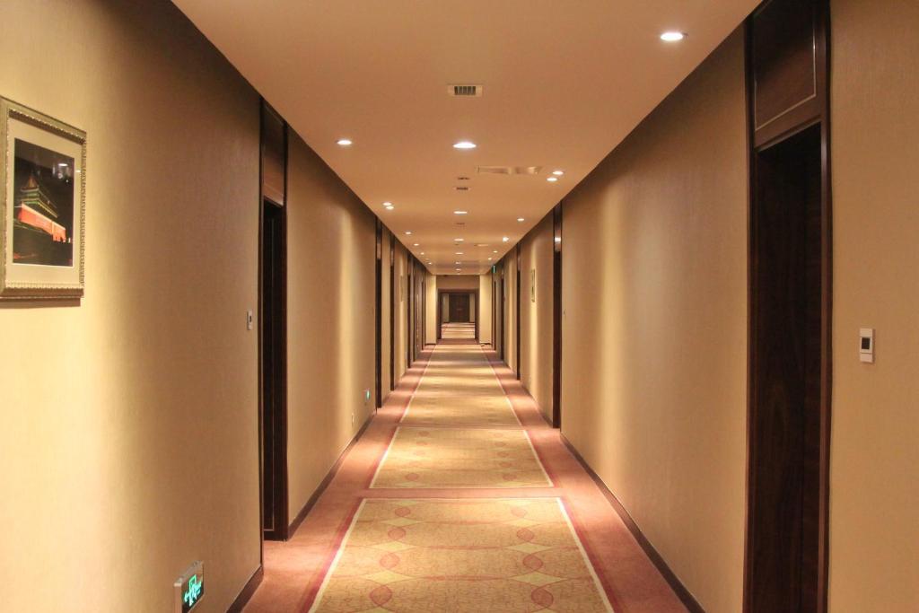 Soluxe Hotel Almaty Exterior foto